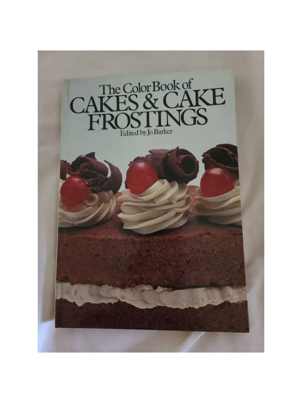 The Color Book of Cakes & Frostings Octopus 1978